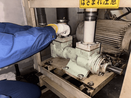 エレベーターのメンテナンス作業風景7